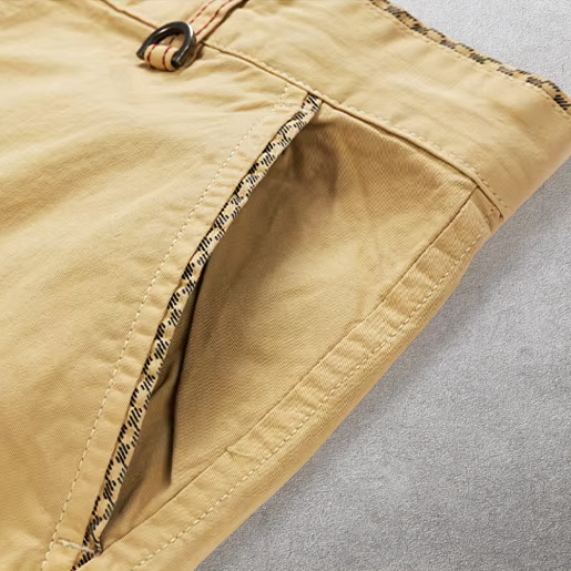 BRUNEL PARIS | Short Casual avec Ceinture Ajustable en Tissu